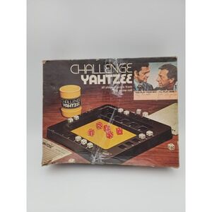 E.S. Lowe Challenge Yahtzee Dice Game 1974 2420 Randall Klugman Vintage GOOD